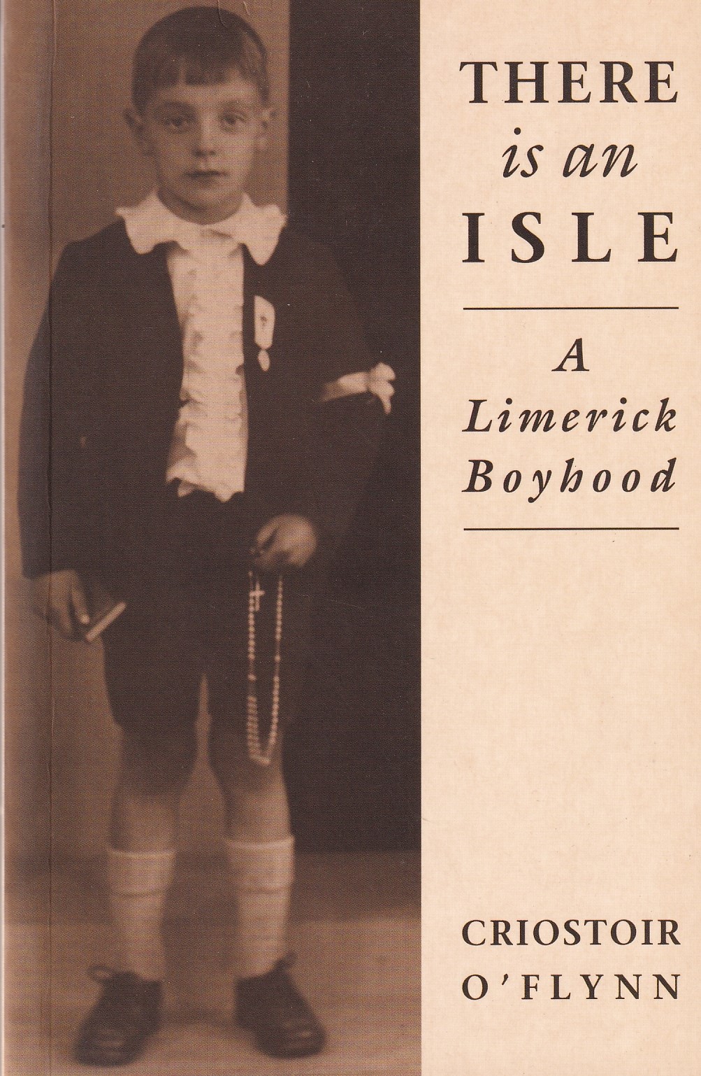 There Is An Isle : A Limerick Boyhood | O'Flynn, Criostoir | Charlie Byrne's